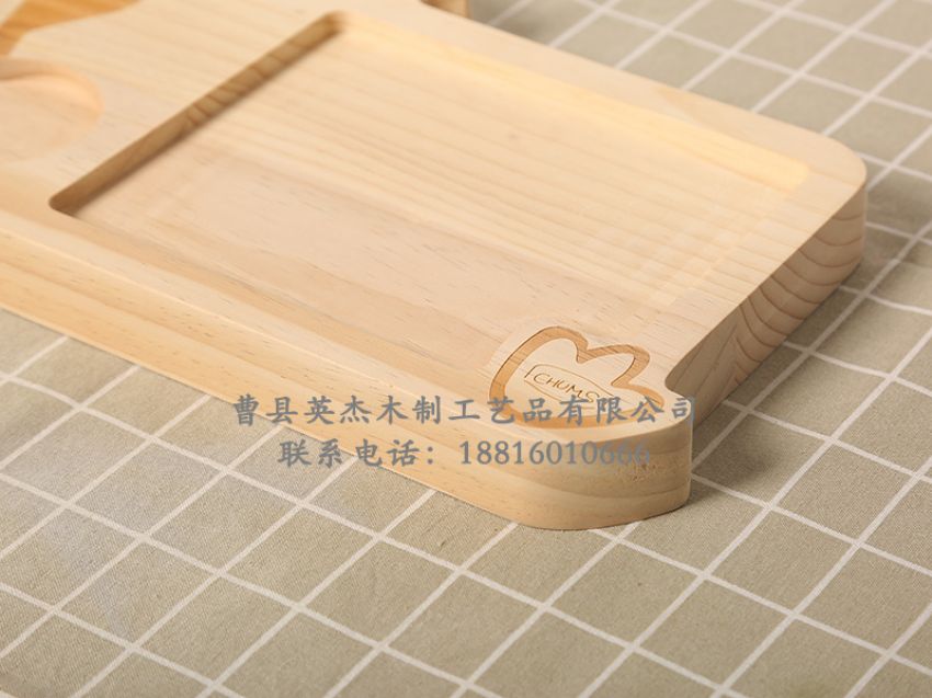 點(diǎn)擊查看詳細(xì)信息<br>標(biāo)題：松木菜板 閱讀次數(shù)：211